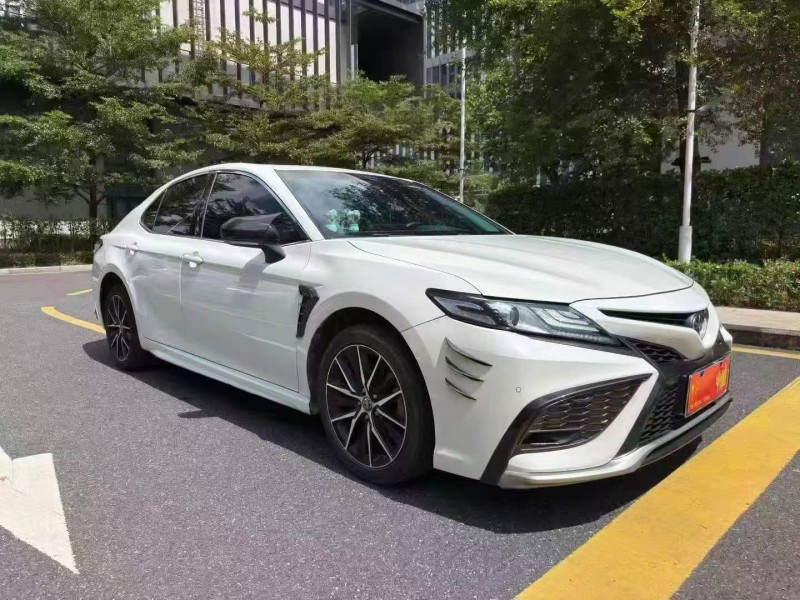 广州21年丰田凯美瑞4