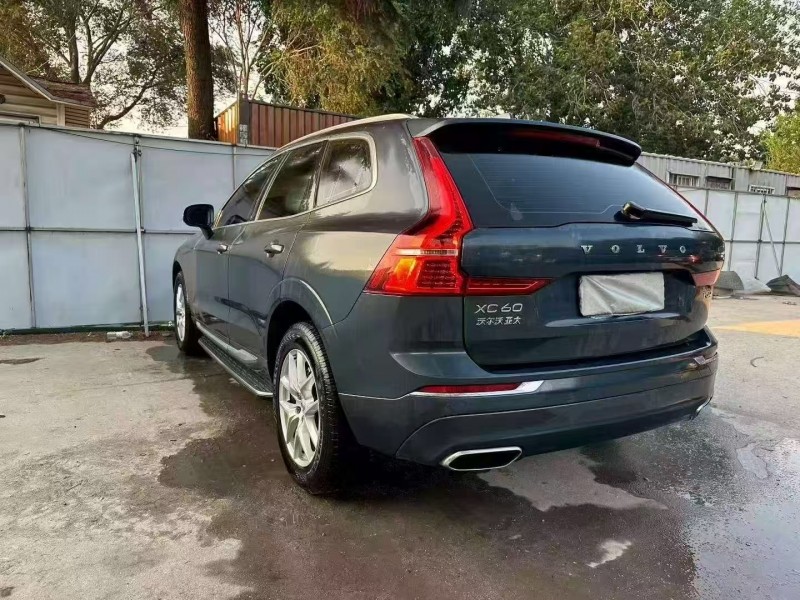 青岛20年沃尔沃XC608