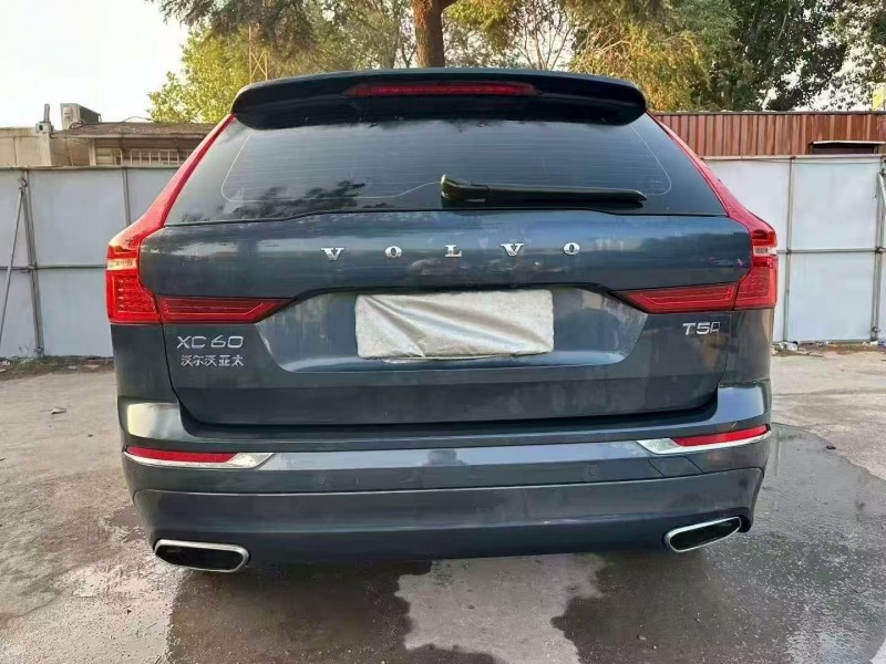 青岛20年沃尔沃XC609