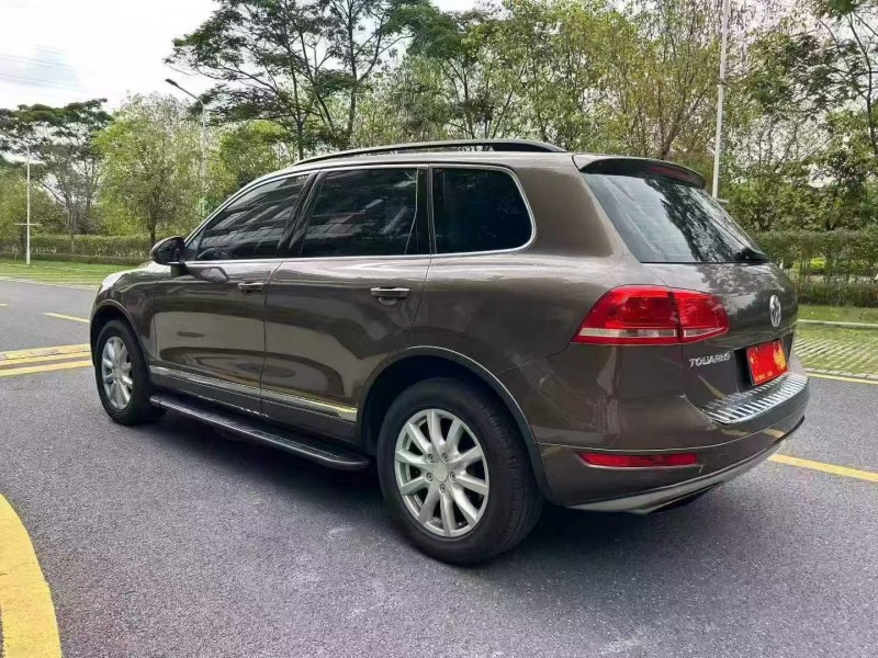 广州15年大众途锐7