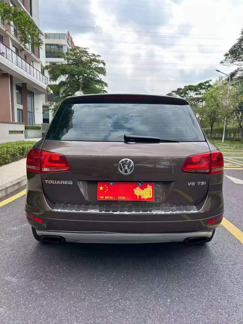 广州15年大众途锐8