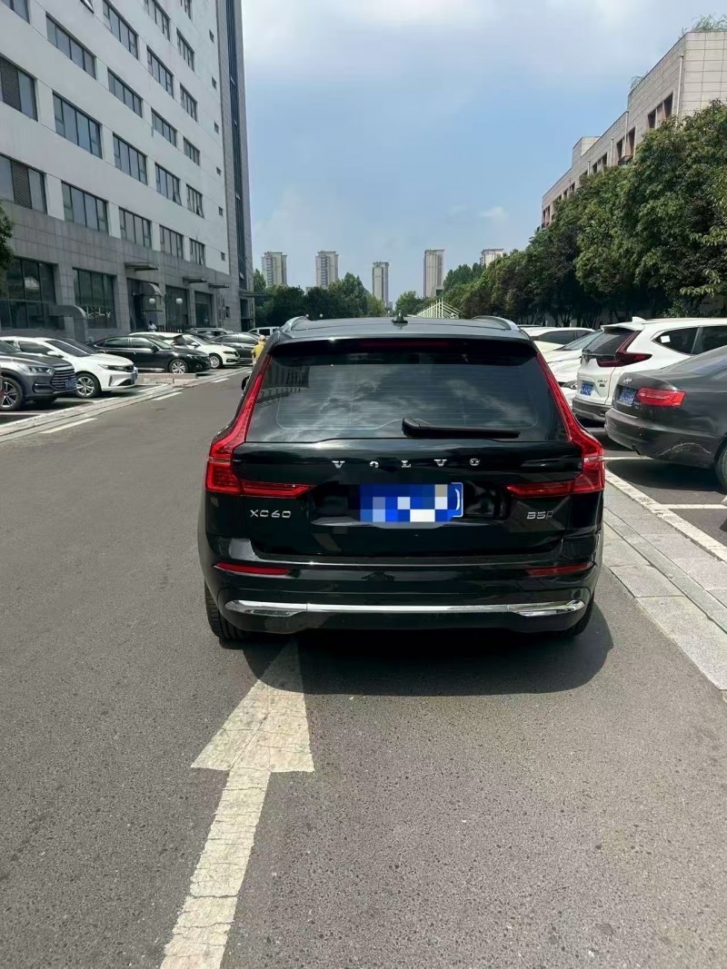 徐州25年沃尔沃XC602