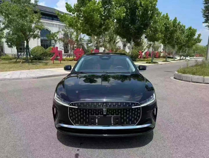 苏州25年林肯Z1