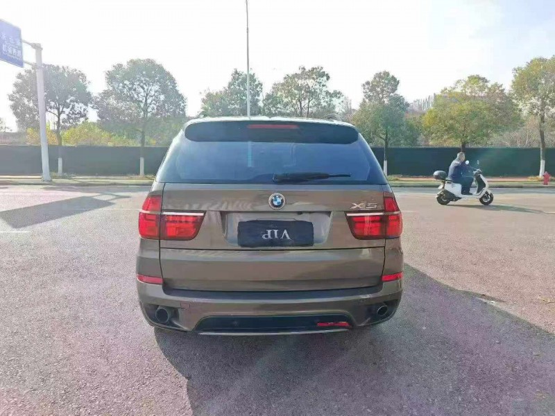 孝感12年宝马X59