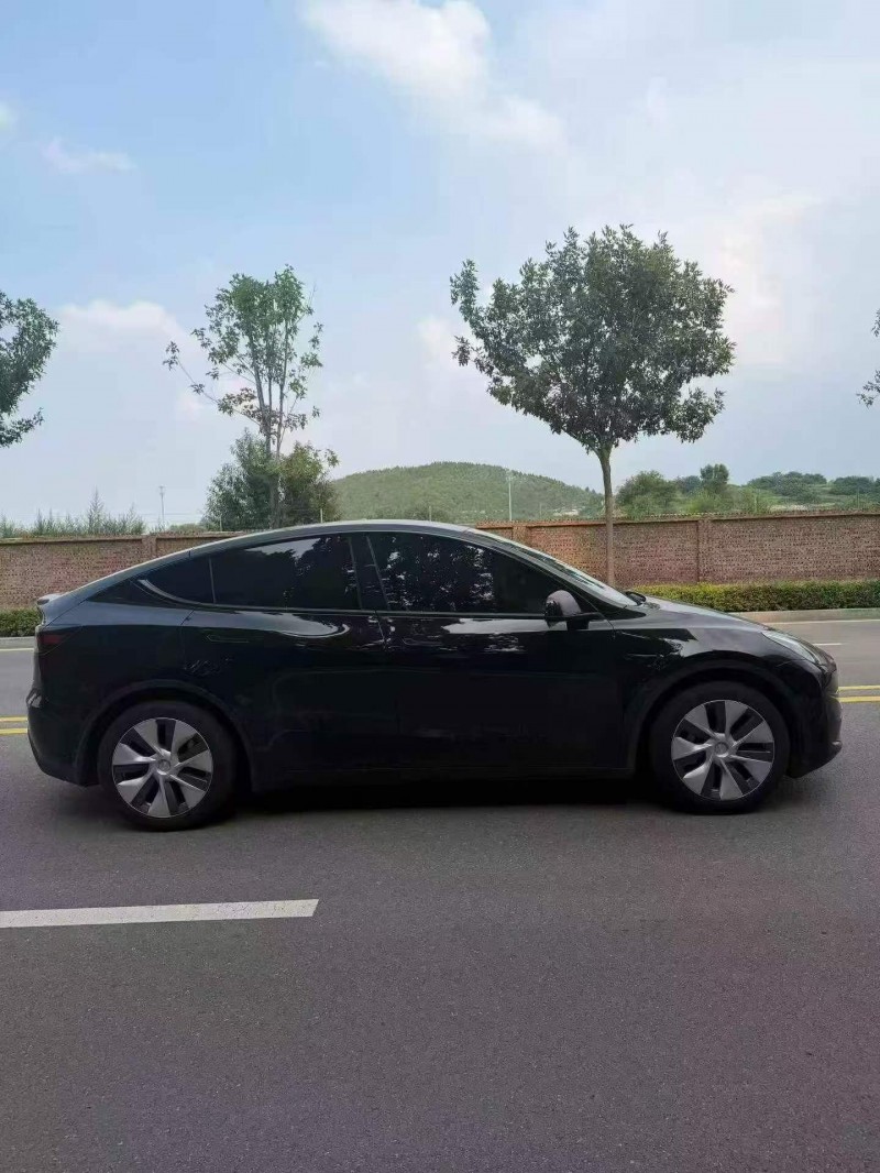 东营23年特斯拉MODEL Y3