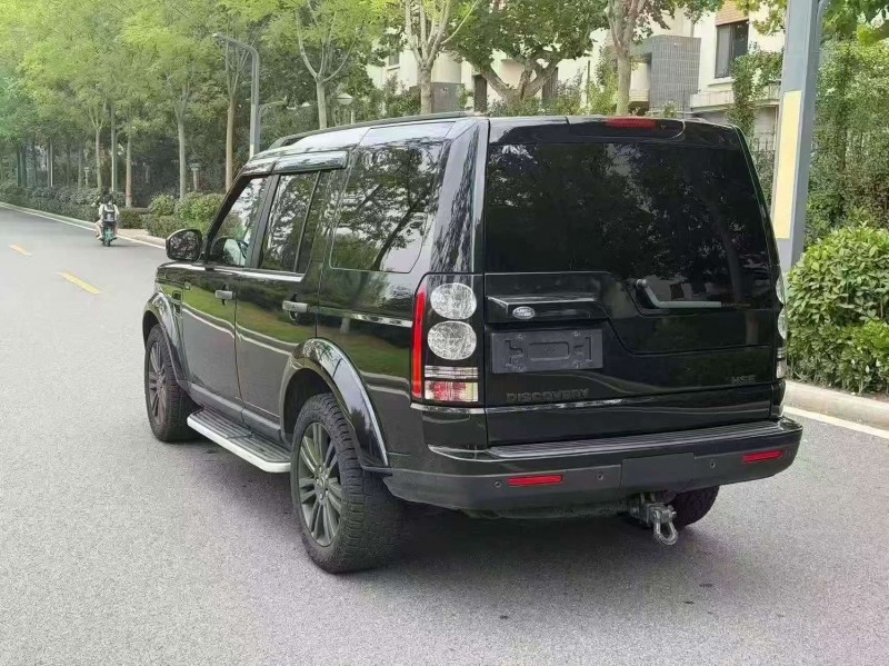 潍坊18年路虎发现8