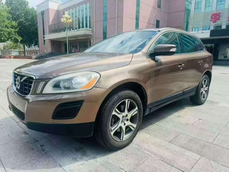 潍坊12年沃尔沃XC602