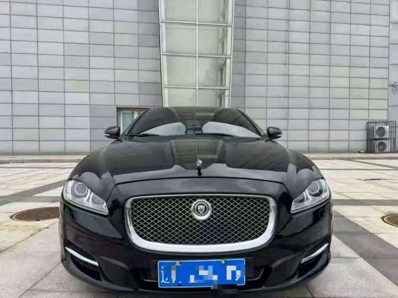东营13年捷豹XJL1