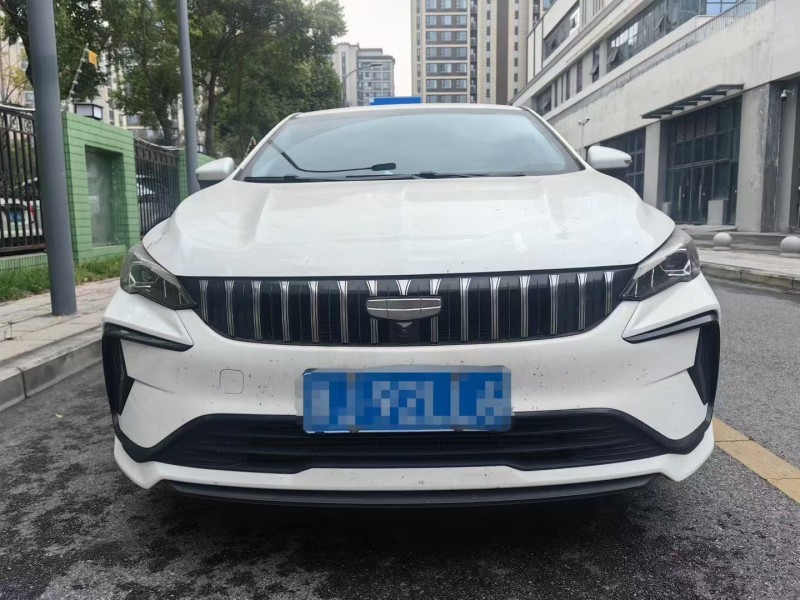 成都24年吉利缤瑞1