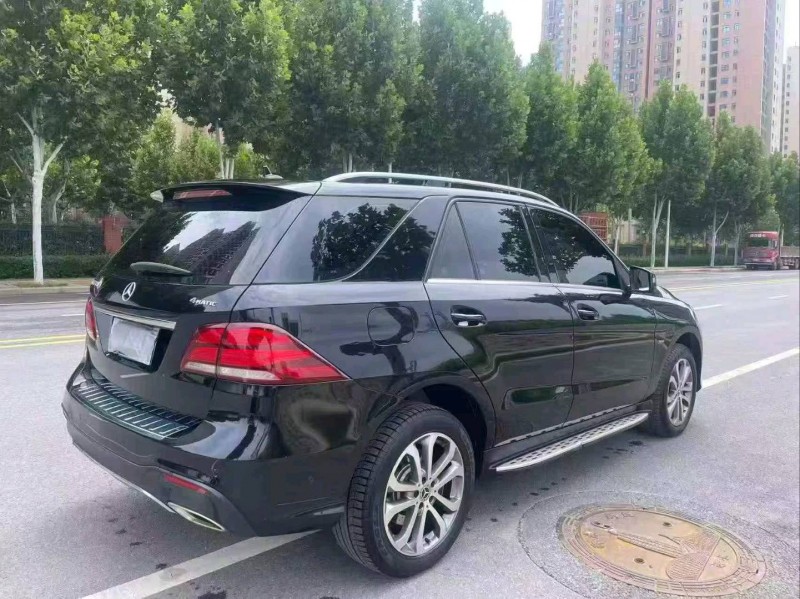 新乡19年奔驰GLE6