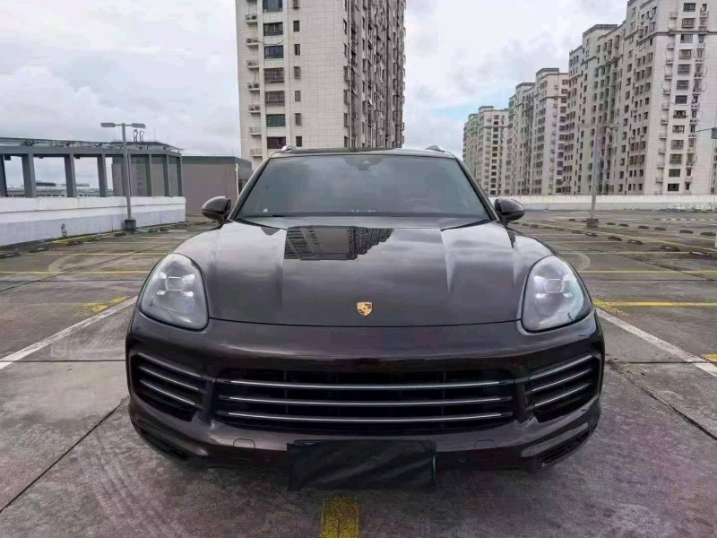 南通19年保时捷卡宴1