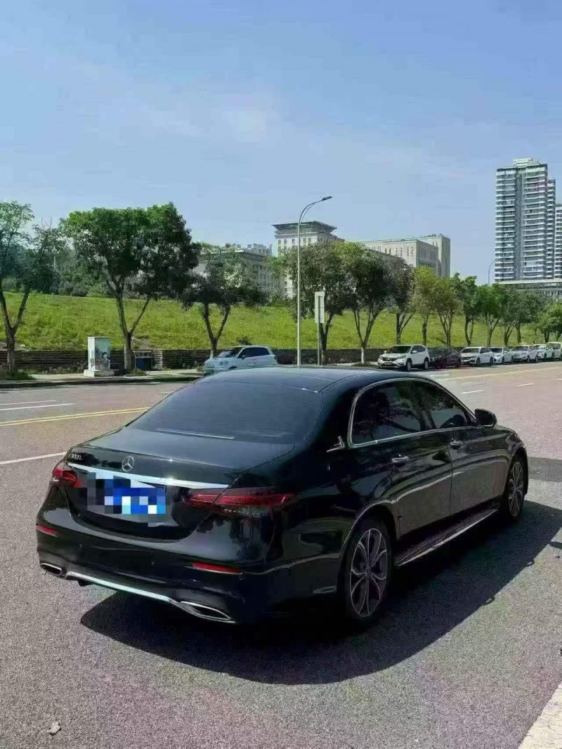 重庆23年奔驰E8