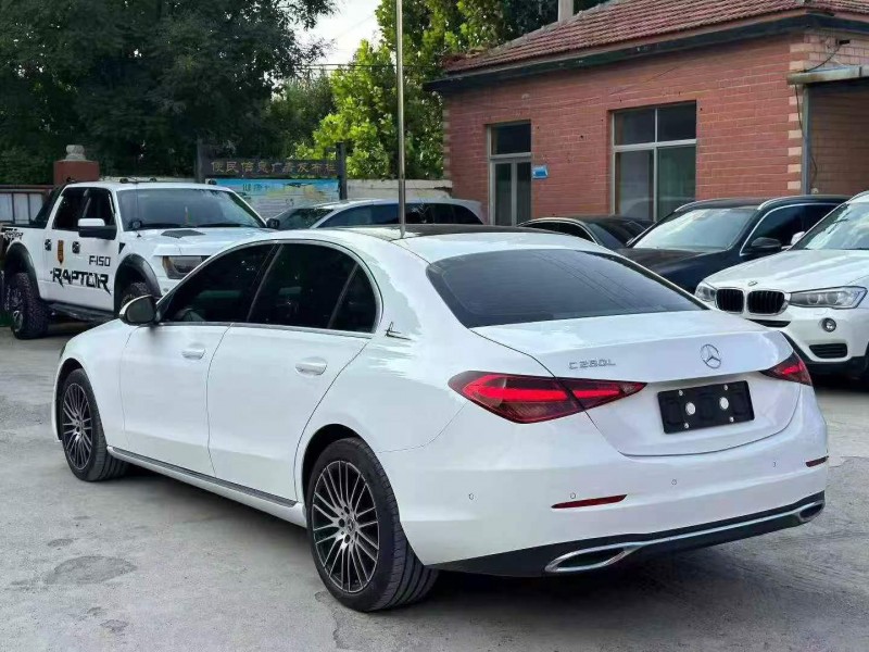 淄博22年奔驰C8
