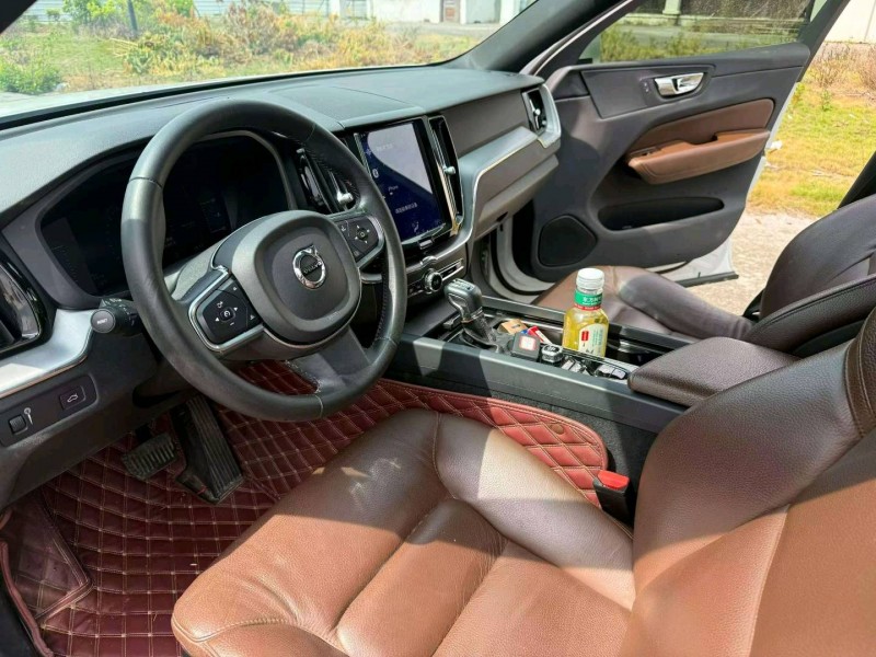 南宁20年沃尔沃XC606