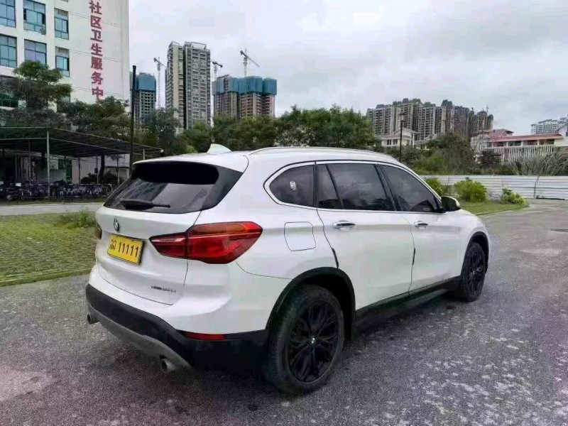 南宁19年宝马X19