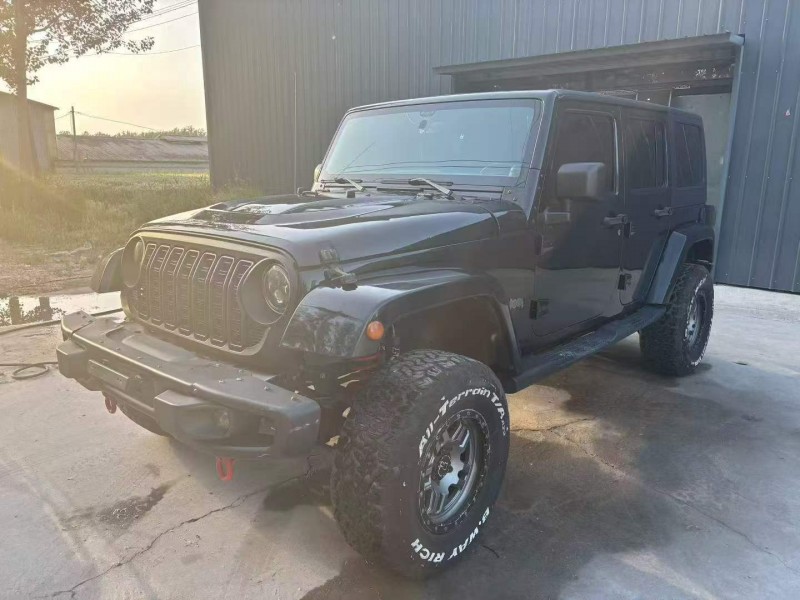 徐州14年Jeep牧马人3