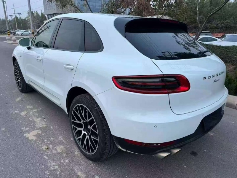 枣庄18年保时捷Macan7