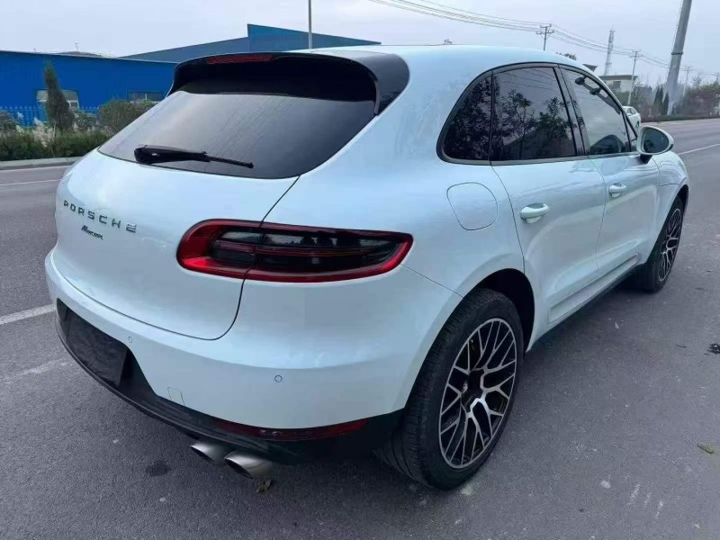 枣庄18年保时捷Macan9