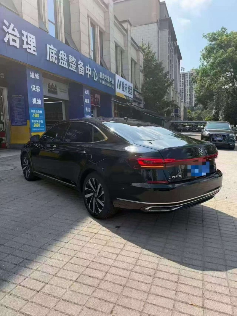 重庆22年大众帕萨特8