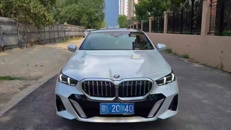 邢台25年宝马5系1