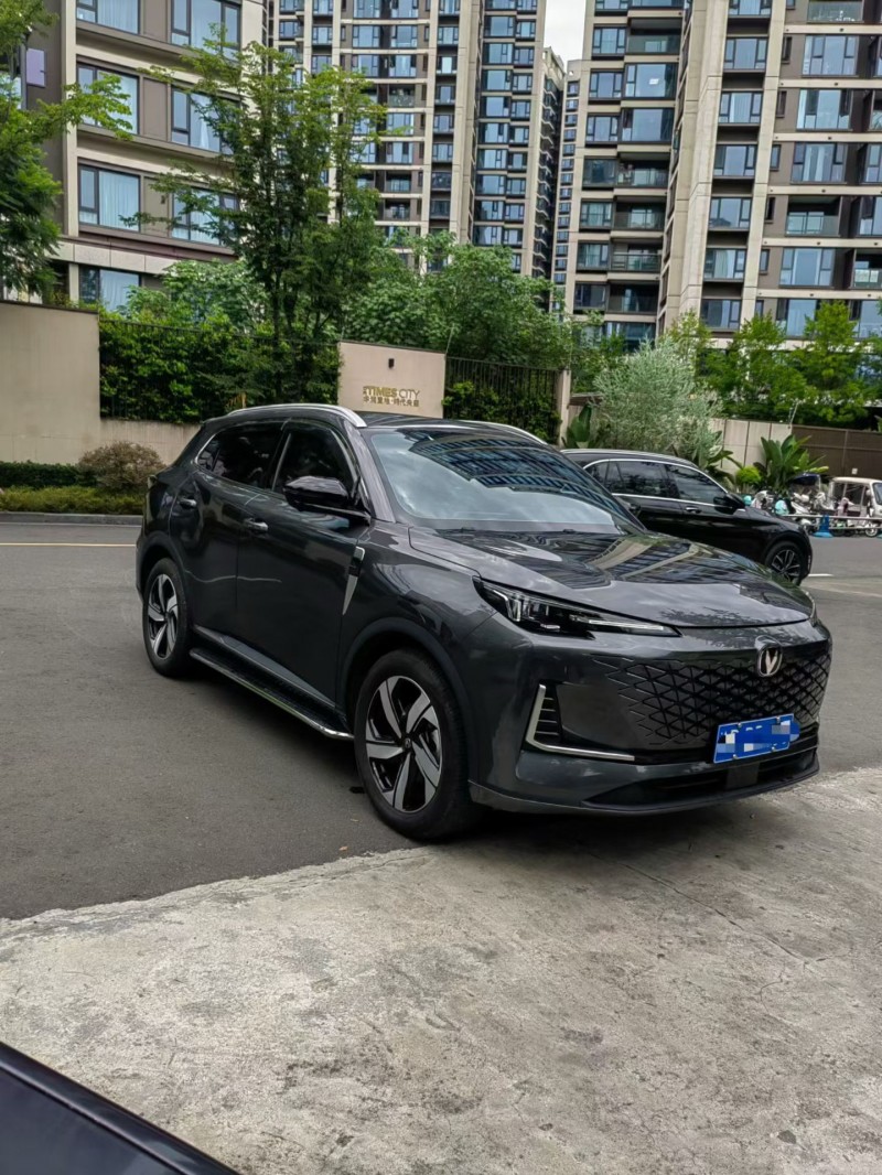成都24年长安汽车CS553