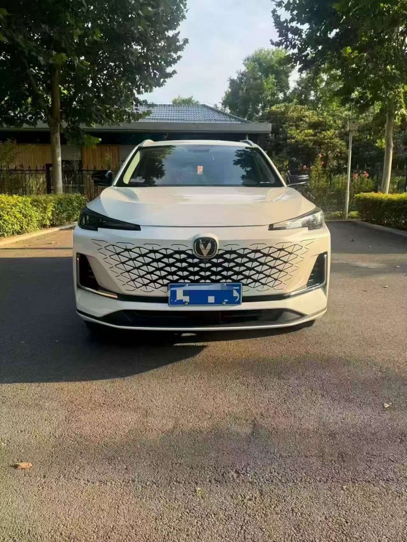 安阳23年长安汽车CS551