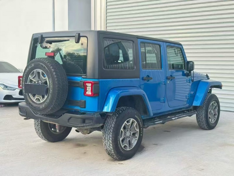 廊坊17年Jeep牧马人7