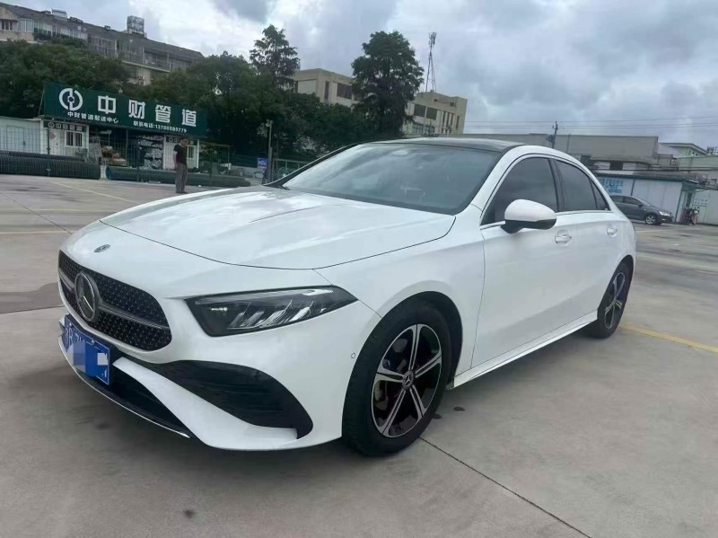 绍兴23年奔驰A3