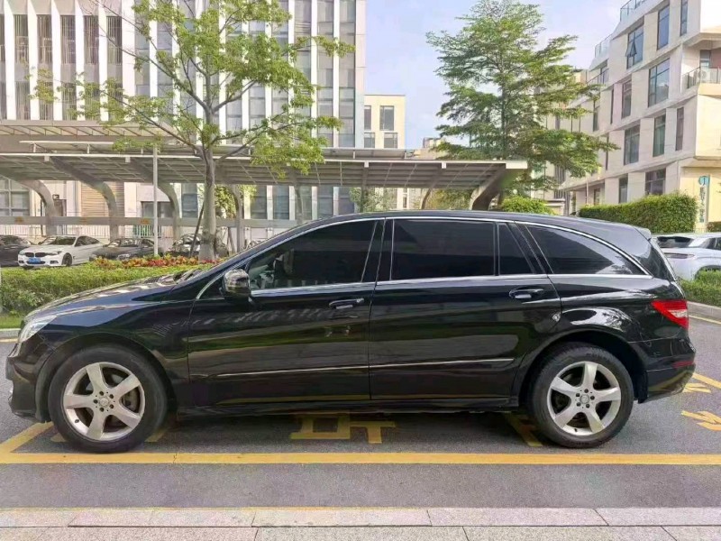 广州15年奔驰R8