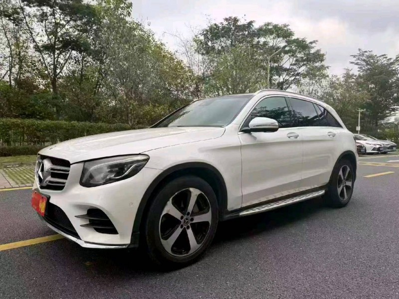 广州19年奔驰GLC3