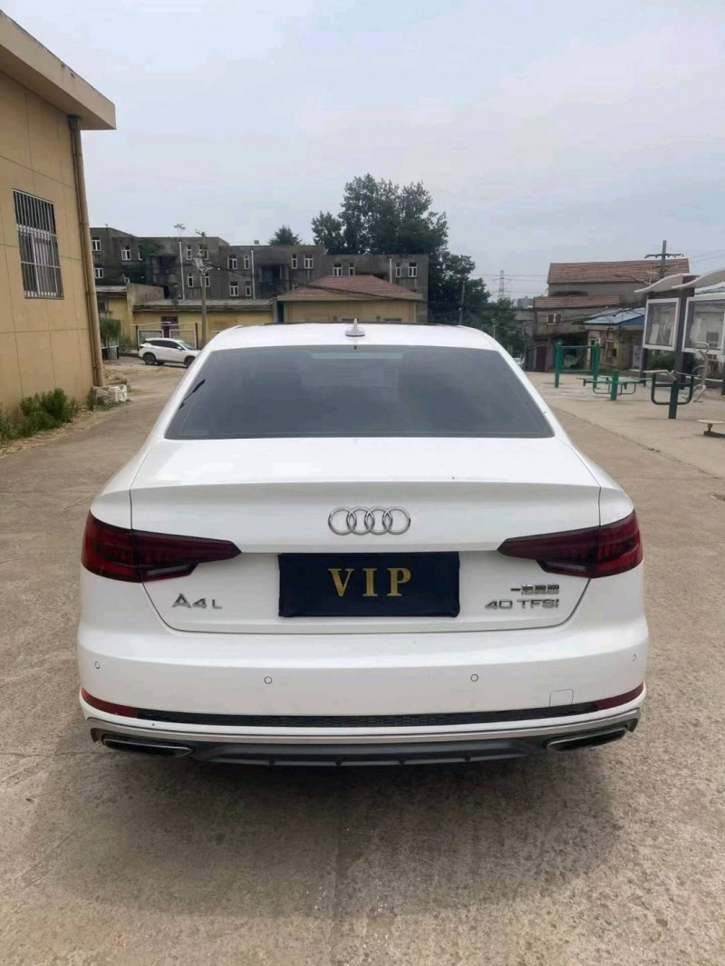 徐州19年奥迪A4L4