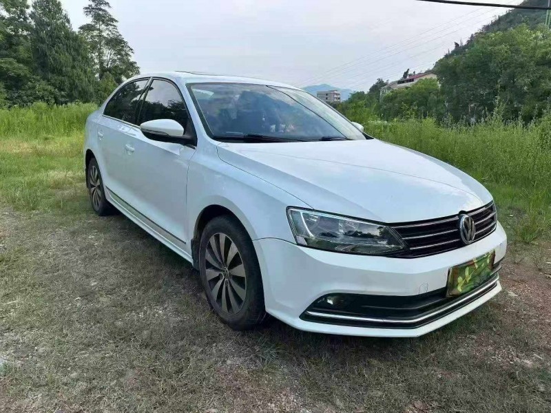 常德18年大众速腾3
