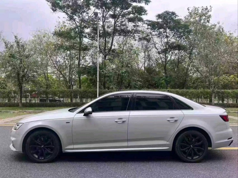 广州18年奥迪A4L3