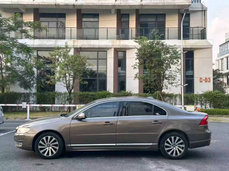 广州16年沃尔沃S80L4
