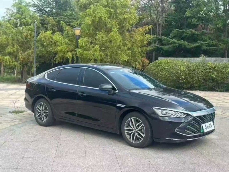 泰安21年比亚迪秦2