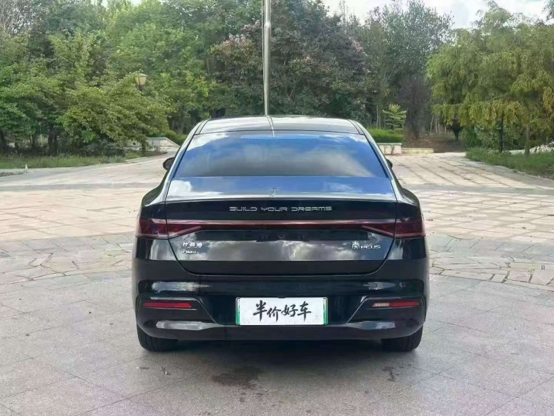 泰安21年比亚迪秦9