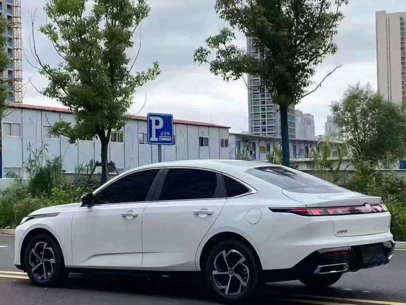 宜昌26年长安汽车逸动8