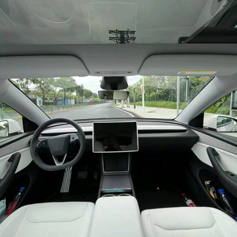 广州25年特斯拉MODEL Y4
