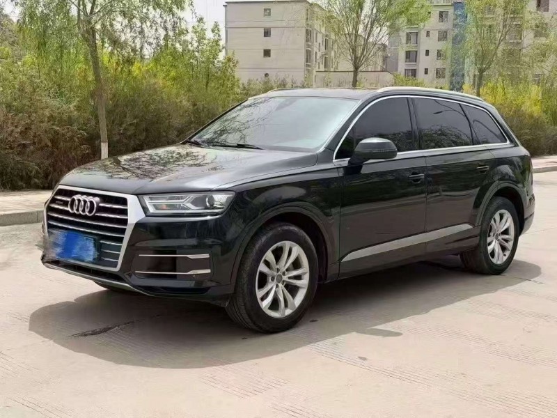 东营17年奥迪Q73