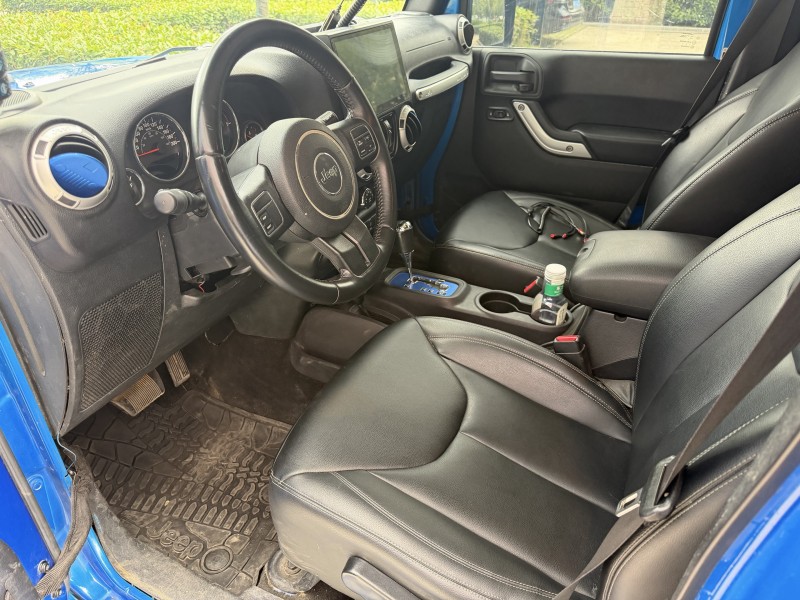 济宁16年Jeep牧马人6