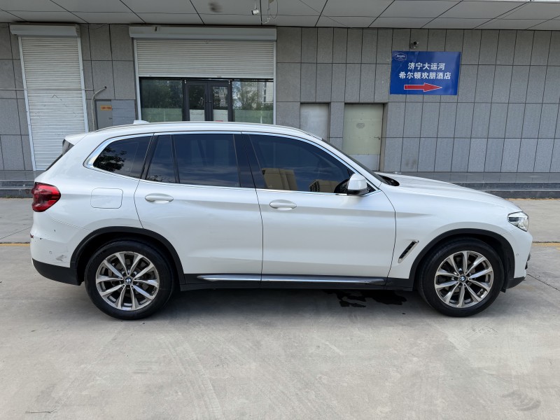 济宁19年宝马X34