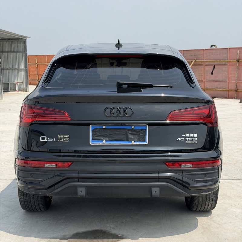 新乡22年奥迪Q59