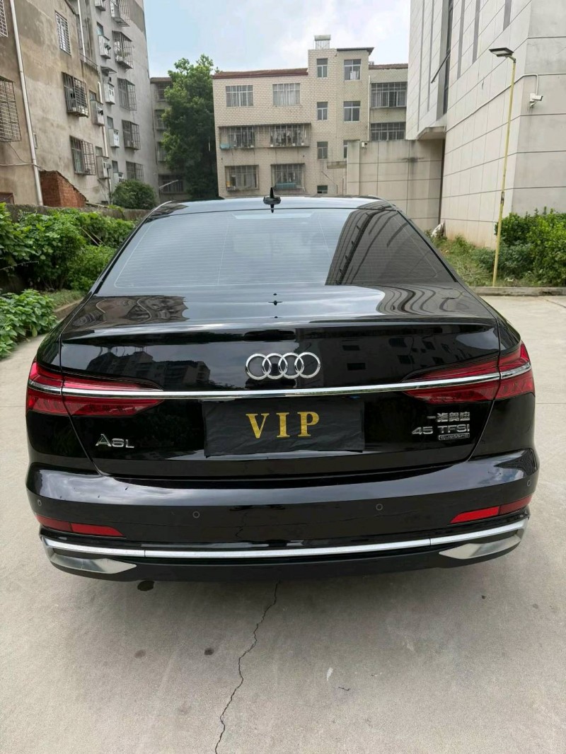 襄阳25年奥迪A6L9