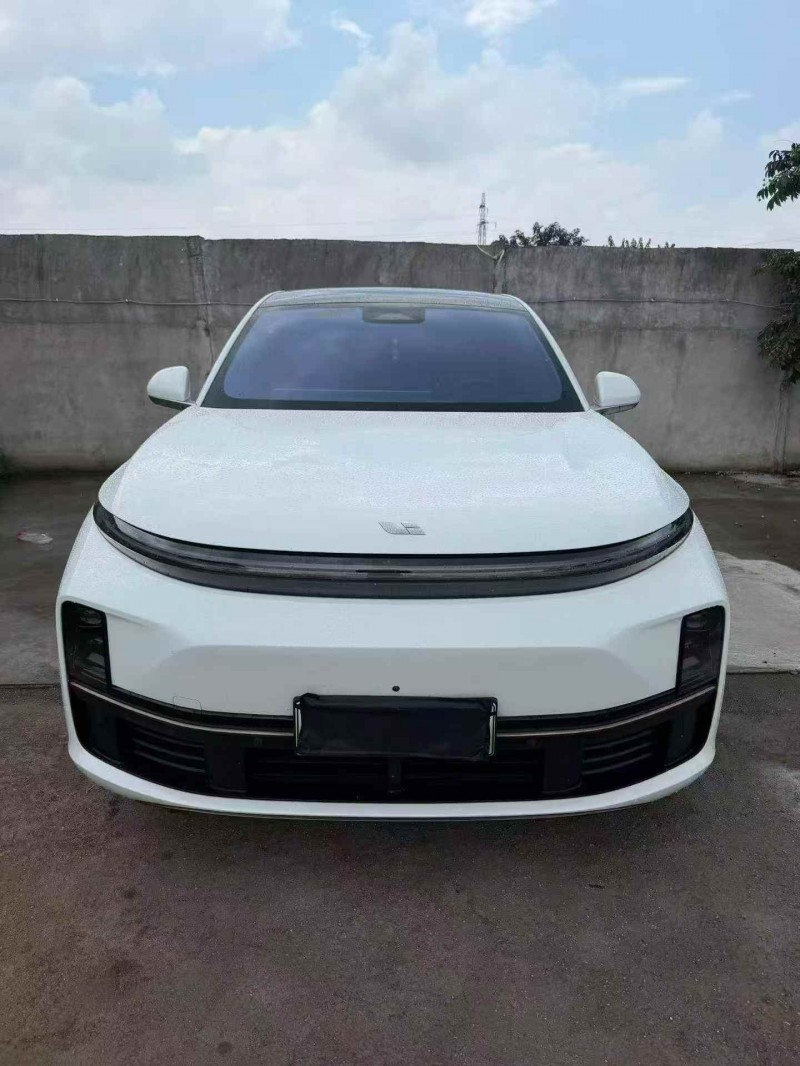 金华23年理想L71