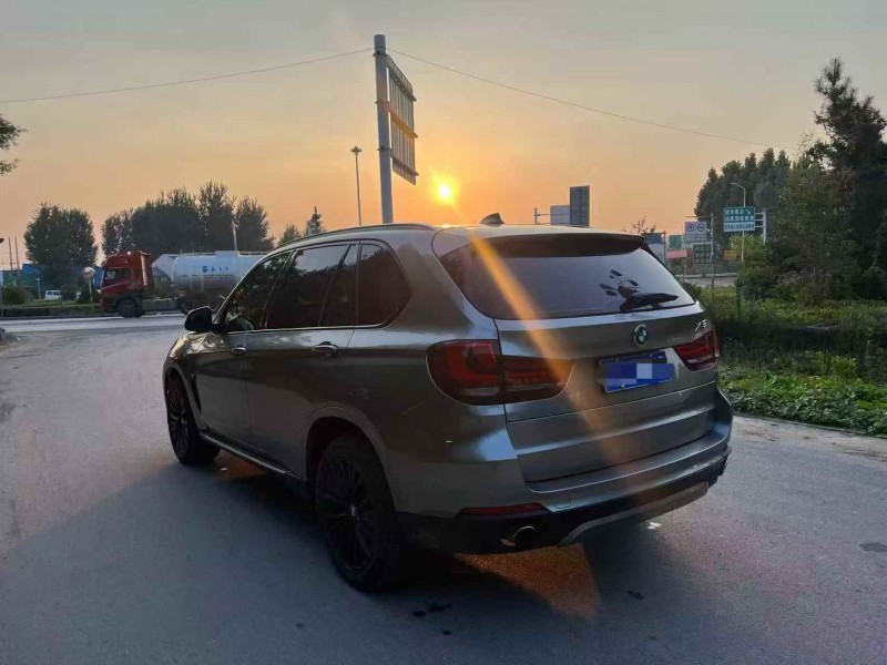 漯河17年宝马X57