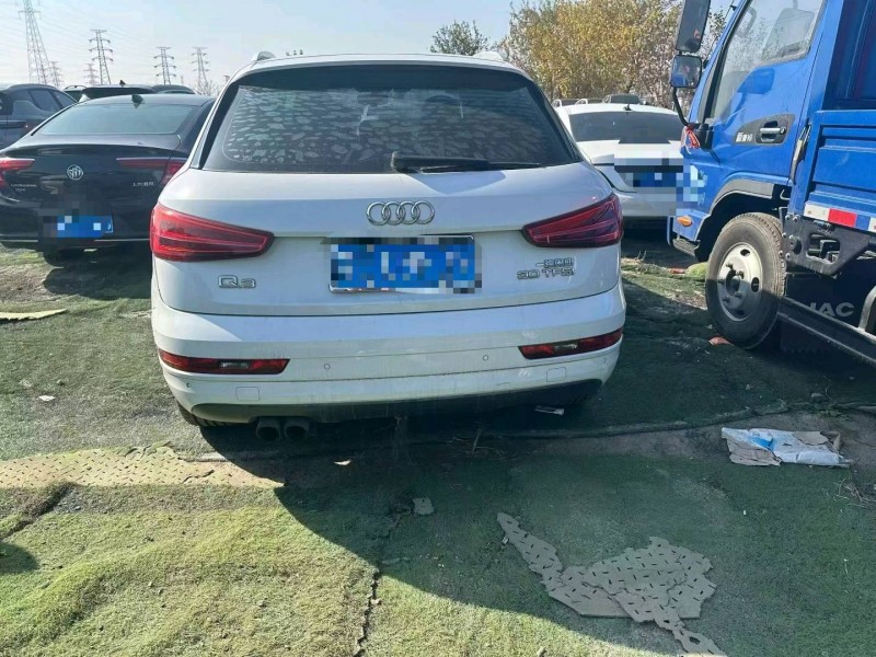 无锡16年奥迪Q33