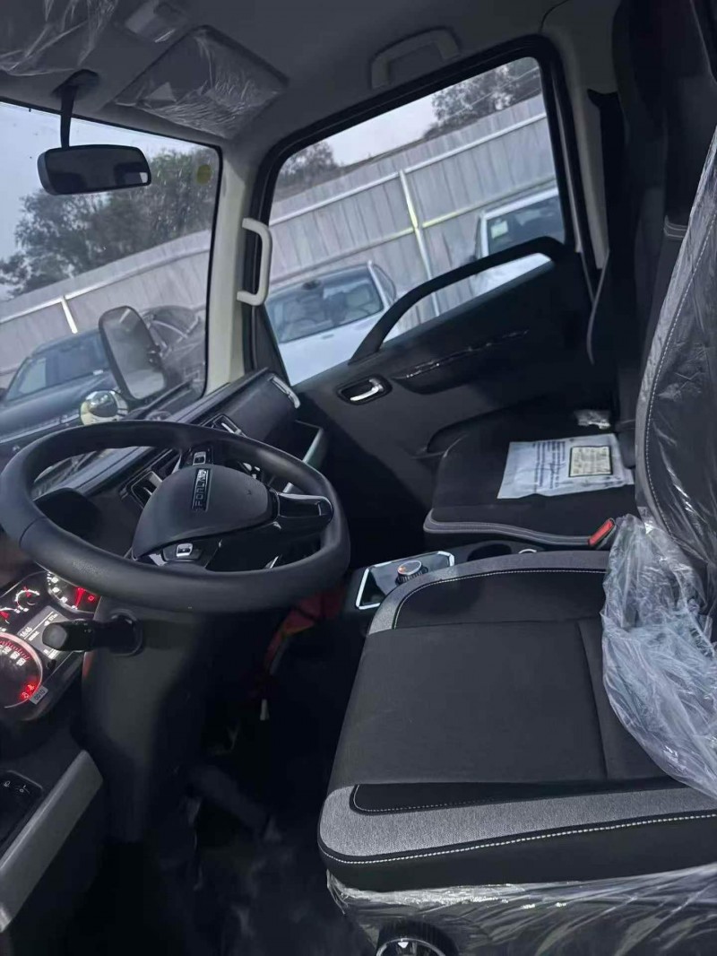 新乡26年福田领航5
