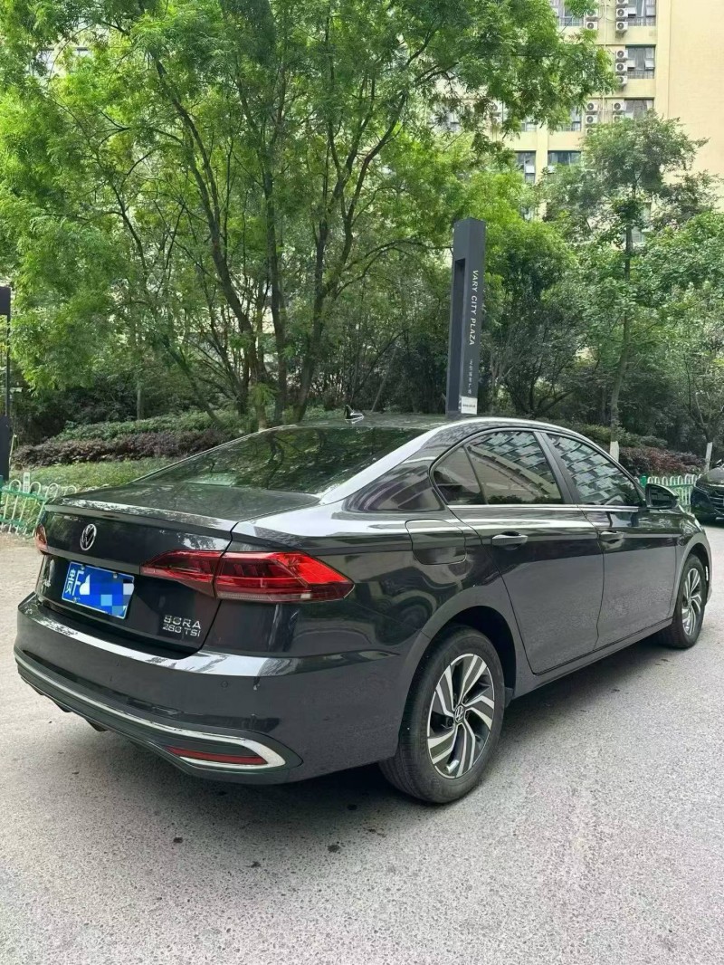 成都25年大众宝来7