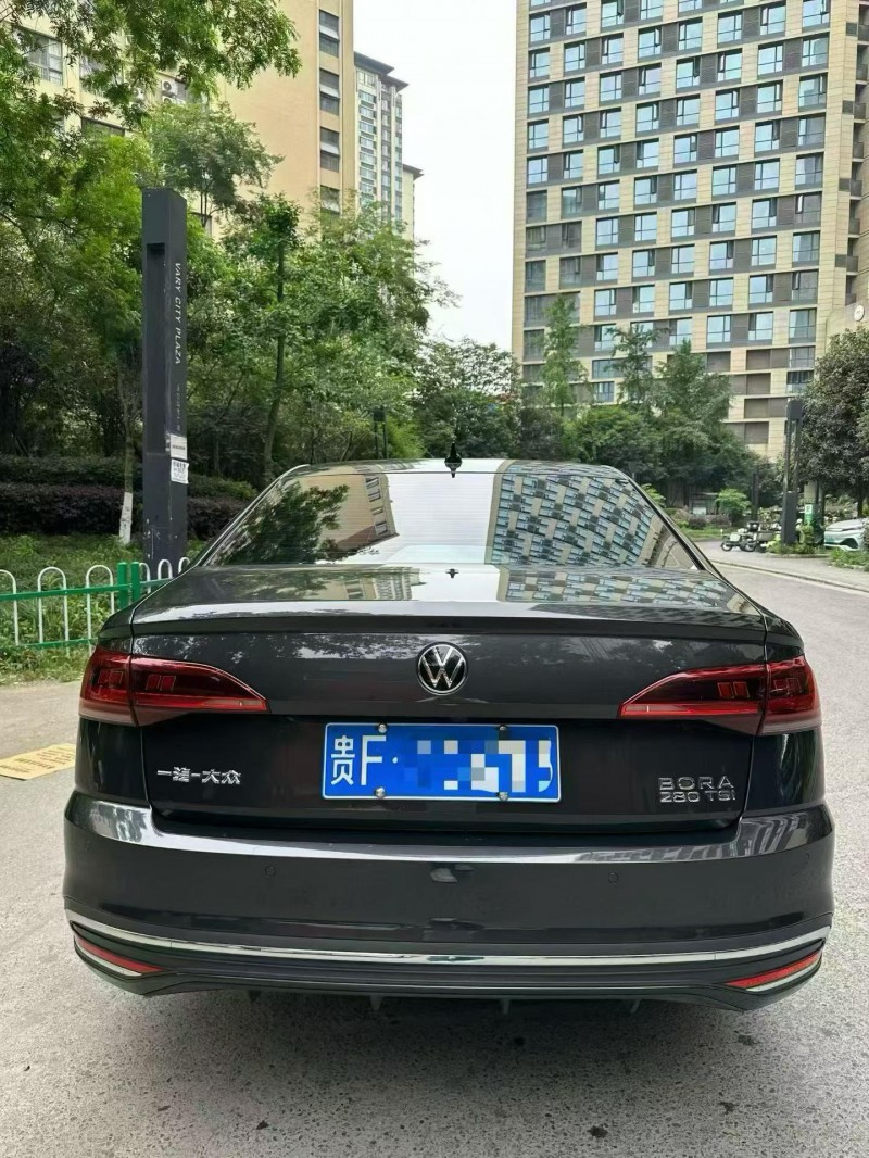 成都25年大众宝来8