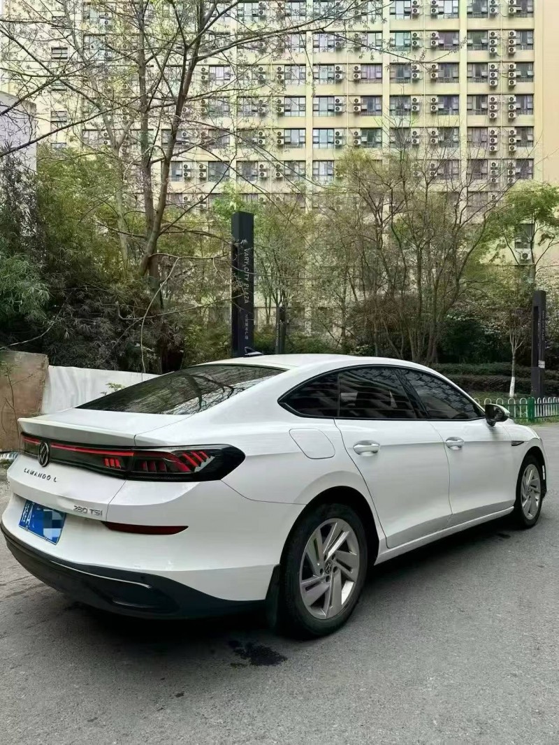 成都23年大众凌渡9